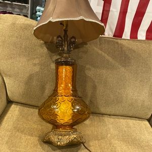 Single amber vintage lamp
